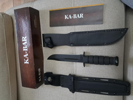 Vendo en estado de nuevo (ver fotos) cuchillo KA BAR full size black KB1213 ,con funda KA BAR rígida a 20