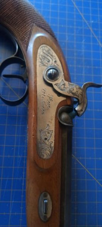 Buenas compañeros.

Vendo un revolver Uberti 1858 de cal 44 y una pistola Hege Uberlinger cal 33 de las 10