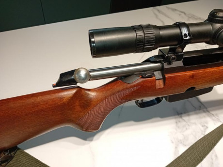 Rifle Tikka M690 (3006) culata de madera con Visor Bausch & lomb 1,5-6x42 con monturas  desmontables 02