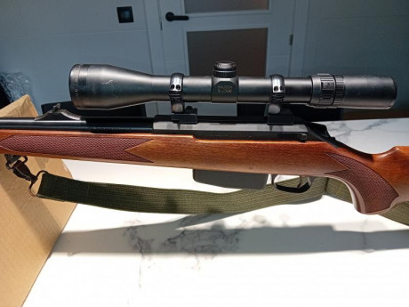 Rifle Tikka M690 (3006) culata de madera con Visor Bausch & lomb 1,5-6x42 con monturas  desmontables 10