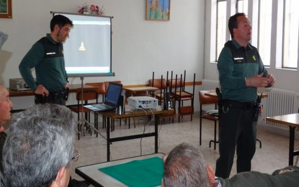 imagen de La Guardia Civil imparte un curso de autoprotección para 20 personas desplegadas en países en crisis o en entorno hostil