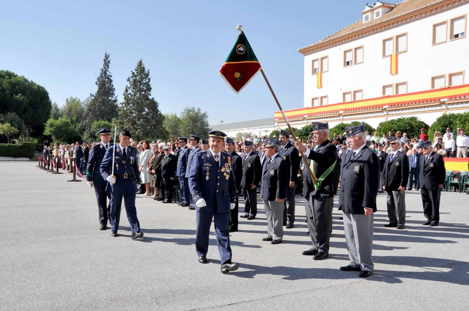 imagen de Jura de Bandera de personal civil en la Base Aérea de Armilla