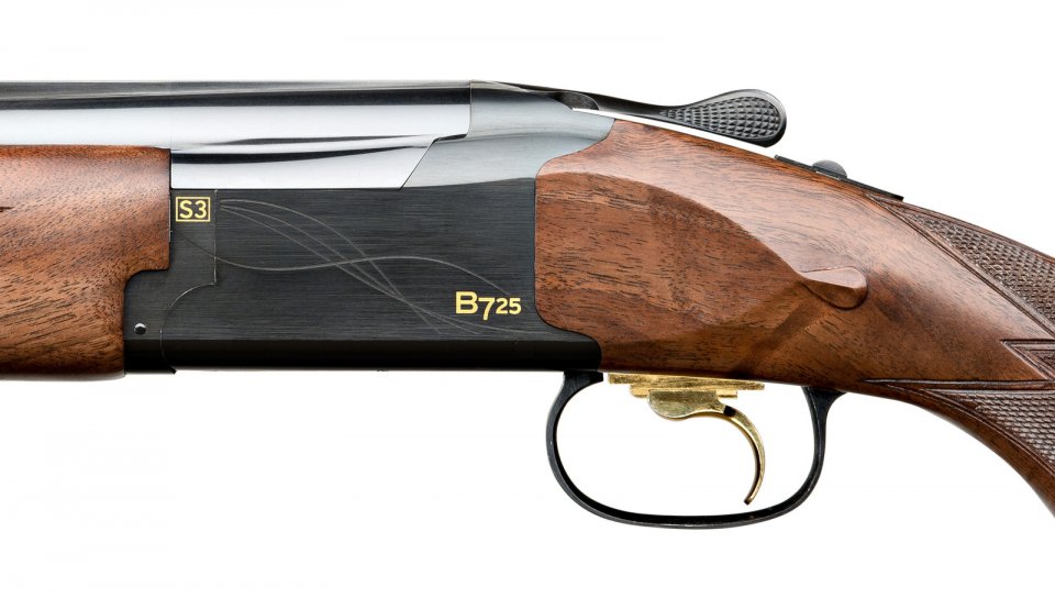 imagen de La escopeta superpuesta B725 Sporter Black Edition