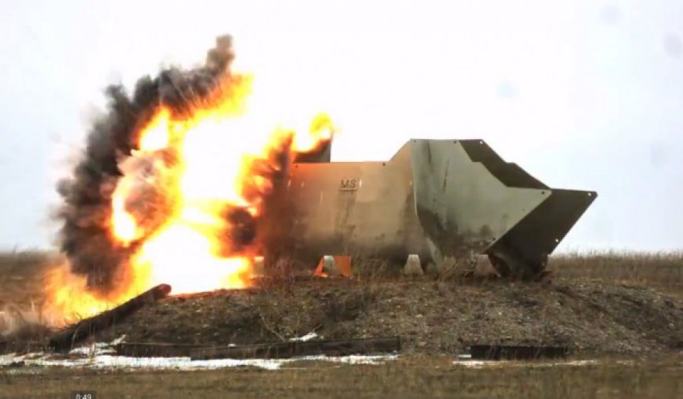 imagen de [Vídeo] La Real Artillería del Canadá prueba sus cañones sobre un blanco de acero