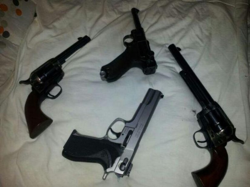 Armas cortas de la quedada de tiradores de Armas.es