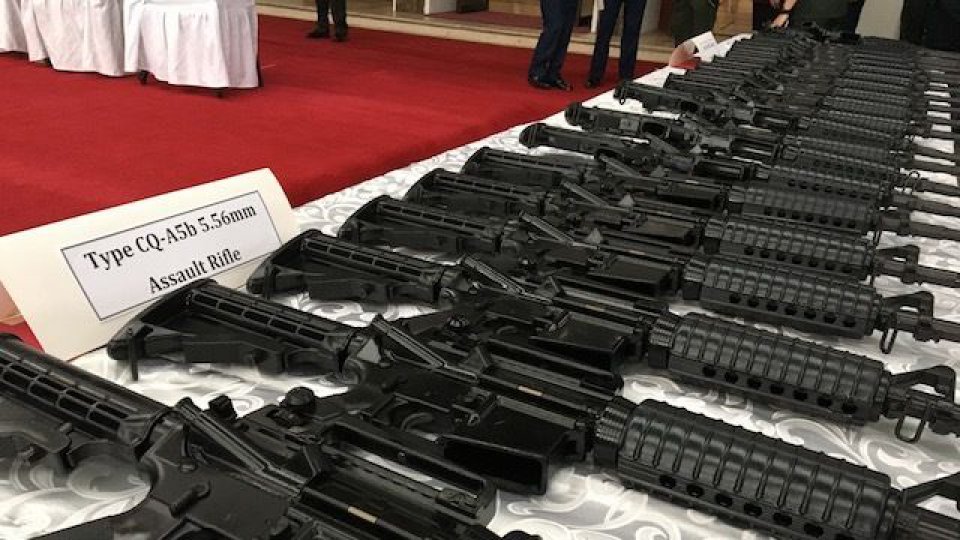 imagen de China dona 3.000 fusiles Norinco CQ-A5 a Filipinas