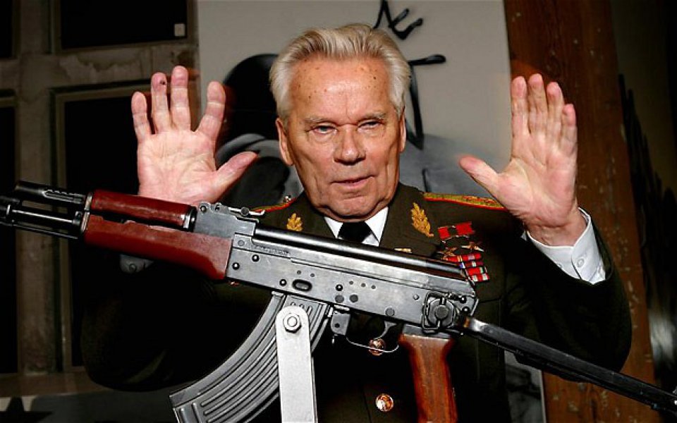 imagen de Kalashnikov vende el 51% de sus activos a una empresa minero-metalúrgica