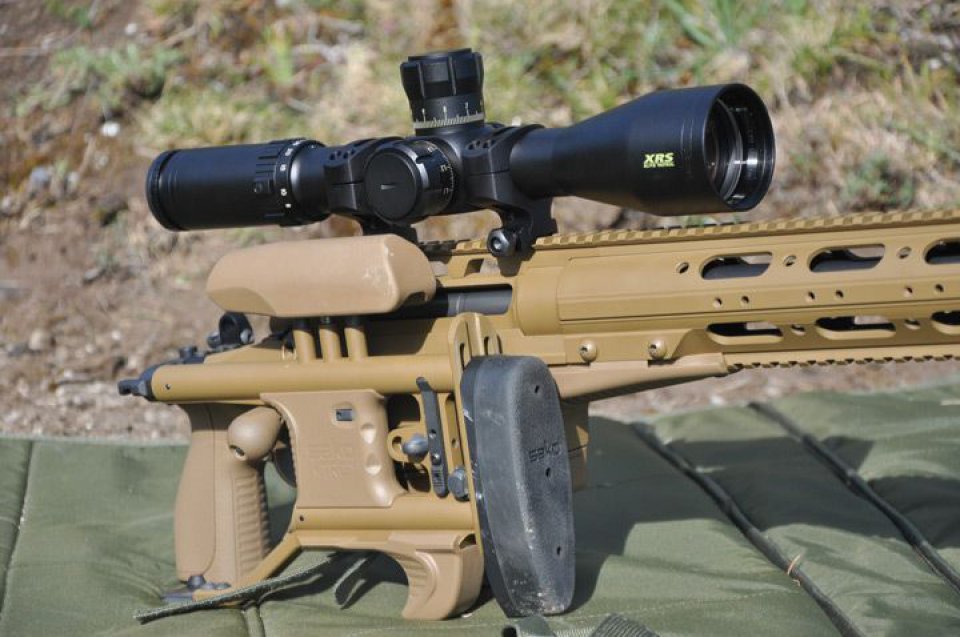 imagen de Visor Bushnell ELITE Tactical XRS 4.5-30x50, un visor digno del Sako TRG M10