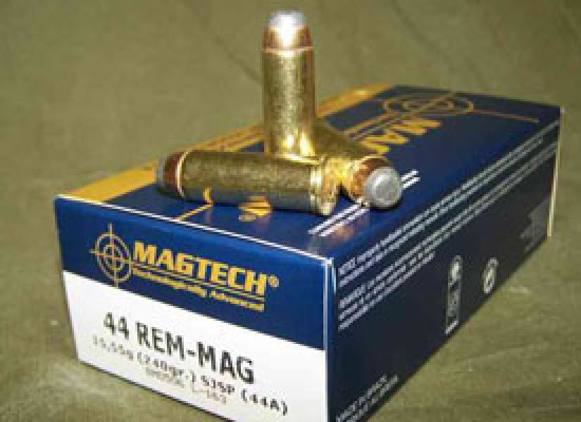 Cartucho calibre .44 Remington Magnum