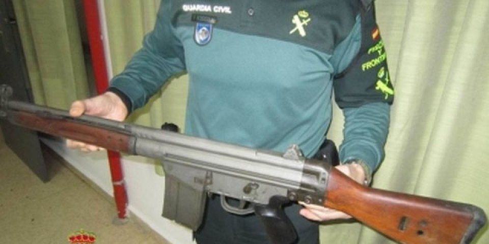imagen de La Guardia Civil detiene a una persona por tenencia ilícita de armas en Lleida