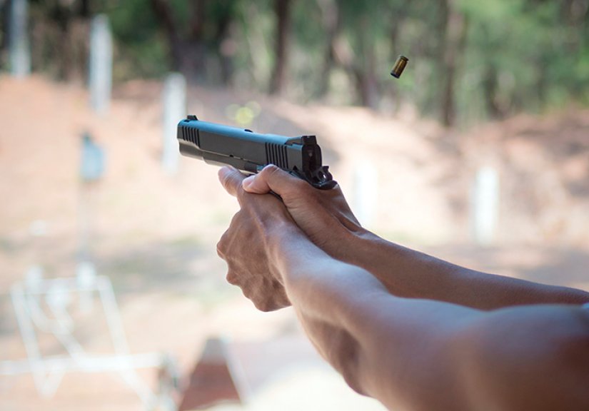 Pistola defensa militar.png