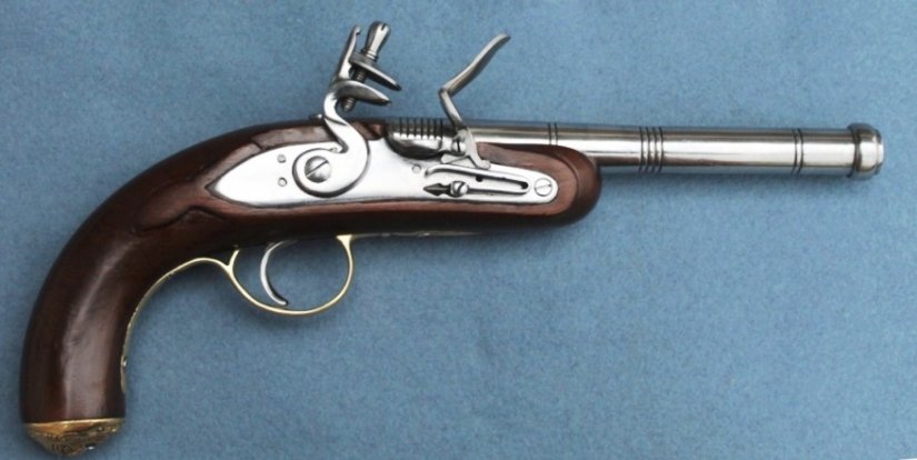 Queen Anne gun