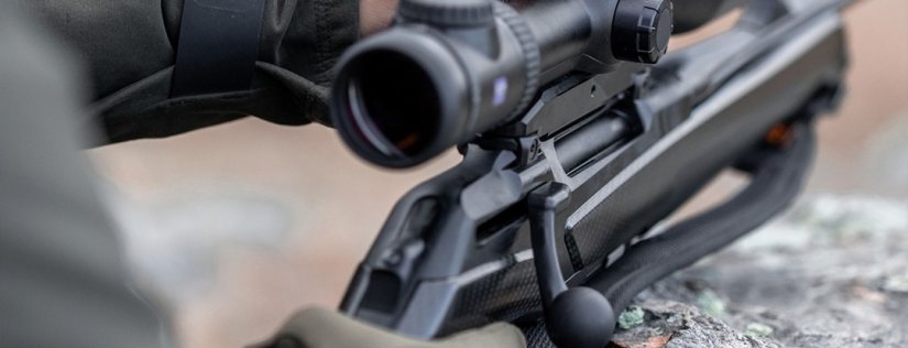 Rifle Merkel con cerrojo rectilineo