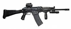 Rifle de asalto Saiga Kalashnikov AK12 arma de servicio estándar en Rusia