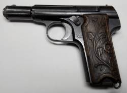 Imagen Astra 300 calibre 9 corto