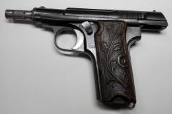 Imagen Astra 300 calibre 9 corto