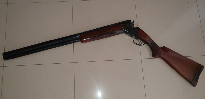 Imagen Browning B-24 1974 - Vista lateral