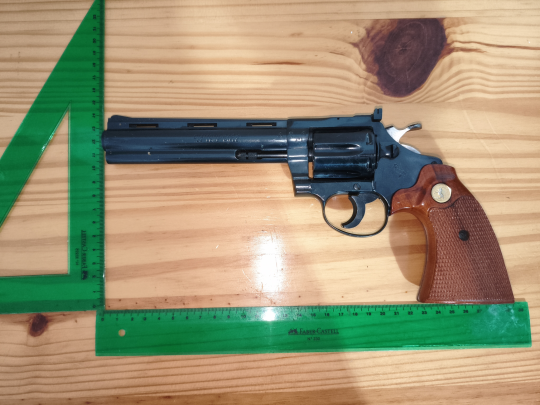 Imagen colt diamond back 1