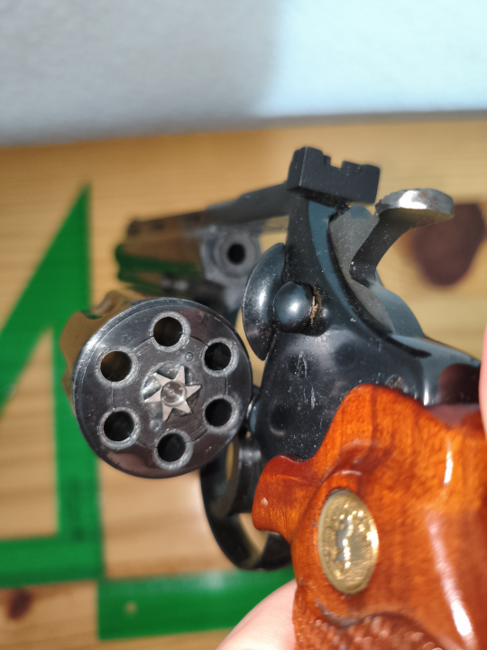 Imagen colt diamond back 2