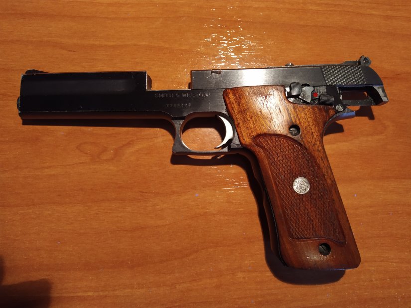 Imagen S&W 422/4
