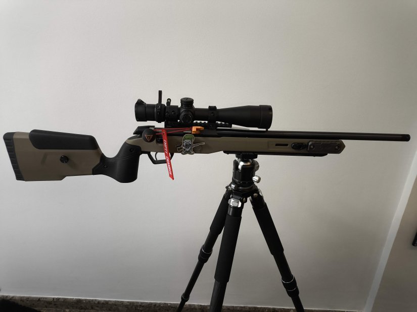 Imagen Tikka T1X MTR con chasis MDT field stock