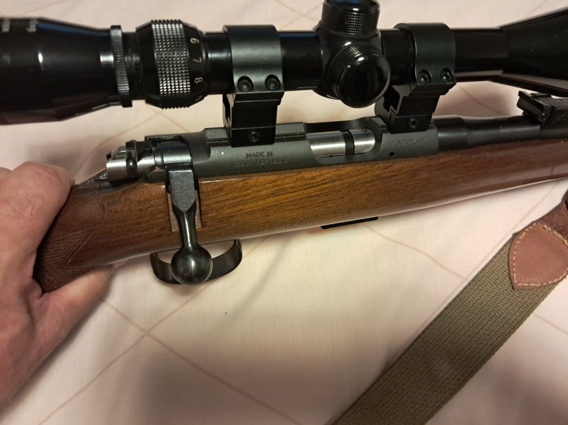 Imagen cz 452 2