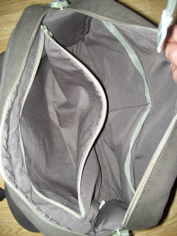 Estoy buscando una nueva bolsa para llevar el arma en verano junto con alguna cosilla mas, como gafas 30