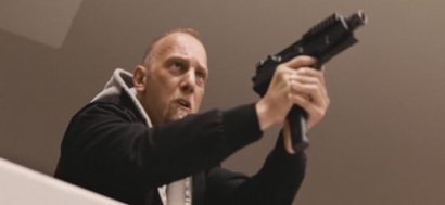 Compañeros,

En vista de las ganas de algunos (Elcafe, Wilcow, Vrakk, etc) por adivinar armas de películas 00