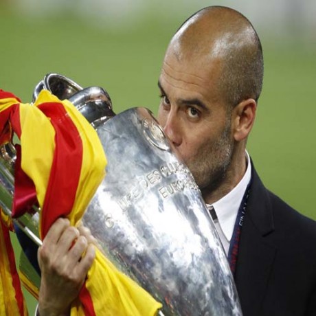   CAMPIONS D'EUROPA 2011 !!!  

 F.C.B..jpg 
 Dos pebrots.jpg 
 Campions!.jpg  90
