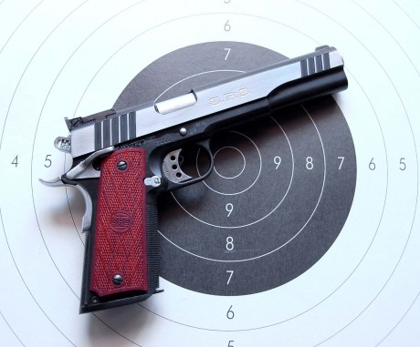 Hola amigos del foro ,a ver si alguno de ustedes me podeis dar información sobre esta pistola sps falcon 10