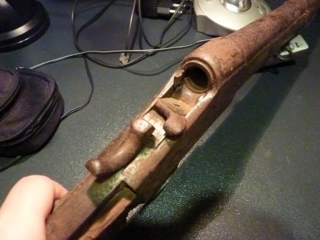 Agradeceria que alguien con mas conocimientos que yo, (cosa facil), me dijera que tipo de rifle es este 01