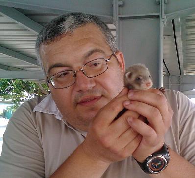  Ya que diversos foreros me han solicitado reabrir aquel viejo y exitoso hilo "Vernos las caras", 50
