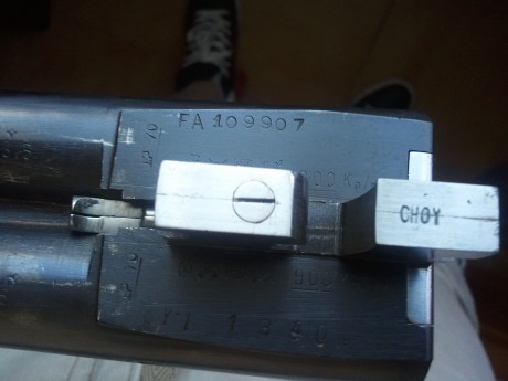 Es cierto que en la tornillería se ve que le han metido mano; es cierto que los muelles de percusión no 150