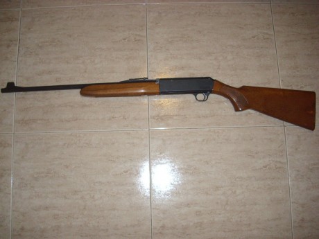 Se vende carabina Franchi del calibre .22lr, guiada con licencia tipo e, se envia a peninsula a intervención 02