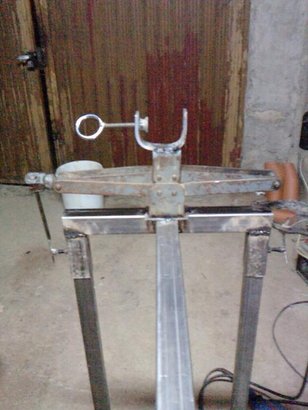 Hola.
Os voy ha explicar como me he construido mi banco de tiro, supongo que ya habrá algún hilo con lo 32