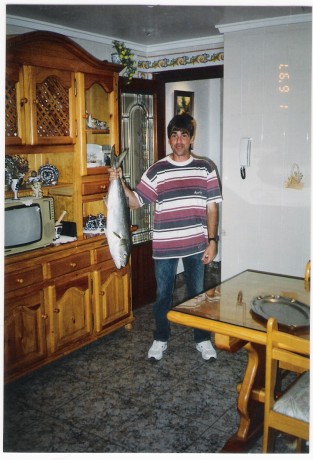 Hola a tod@s.
Un saludo a tod@s. 170