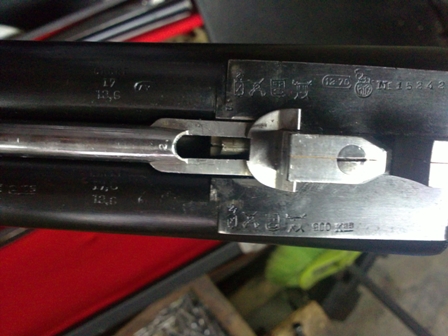 Hola muy buenas.
Ayer me ofrecieron una paralela,marca AYA,expulsores,caños monoblock,con 2 juegos de 10