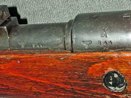 SALUDOS A TODOS,ME LLAMO ANGEL Y SOY DE ASTURIAS.ME APASIONAN LAS ARMAS Y TODO LO RELATIVO A LA GUERRA 171