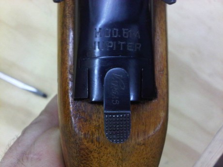 Hola buenas:Ando buscando información sobre el arma de la foto.
Los únicos datos que tengo,es que se trata 20