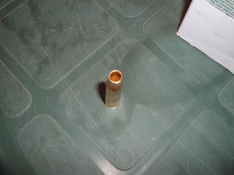 Hola, he comprado en midwayiberica unas vainas y me las han enviado en una caja 5 veces mas grande y sin 00