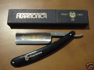 Saludos. Estoy muy interesado en añadir a mi colección de navajas y cuchillos un pequeño apartado de navajas 30