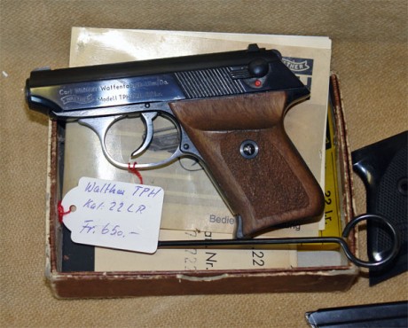  Buenos dias,atendiendo a una petición de un compañero empeñado en comprar una pistola de bolsillo de 150