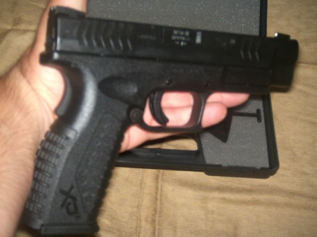 Me gustan mucho la XDM, por eso he pensado en poneros una fotos de esta nueva serie:

Specifications 	
Caliber 42