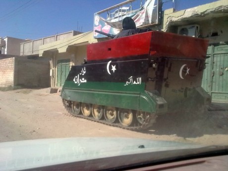 Ya que estamos en el tema del conflicto de Libia, me gustaría hacer algunos comentarios al respecto del 40