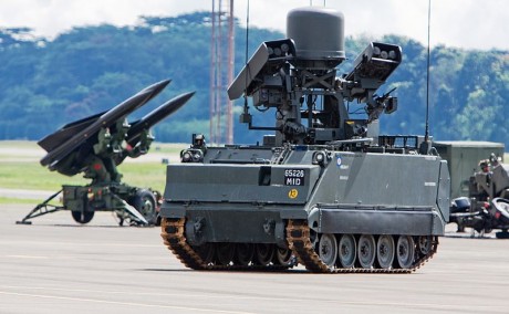 Cuando veo estas cosas me llevo un cabreo de narices.
Mirar esta versión del TOA M113 para defensa AA 01