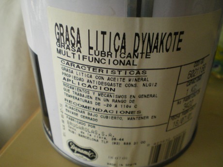  IMGP0029.JPG 

 IMGP0030.JPG 

Ha caido en mis manos una lata de un kilo de "grasa litica con aceite 01