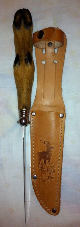 Hola amigos/as del foro, unos familiares me trajeron este cuchillo de un viaje por los países bajos, no 50