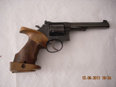 Hola compañeros les estaria muy agradecido si me pueden informar sobre un revolver
S&W REVOLVER  K38 91