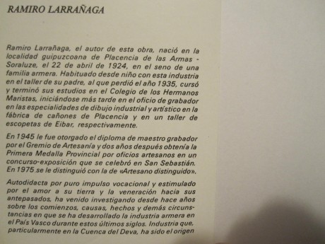 Buenas tardes,

Soy traductora y tengo problemas con la traducción de la terminología de la pistola de 01