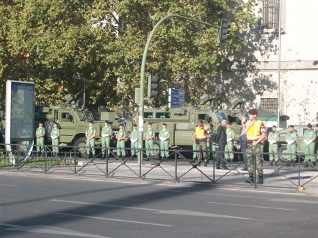 Señores como ya estamos casi en el 12 de octubre.

   FELIZ FIESTA NACIONAL.    :apla:  :apla:  :apla: 72